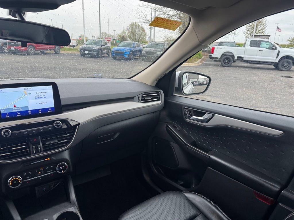 Used 2020 Ford Escape SEL AWD/4WD image 21
