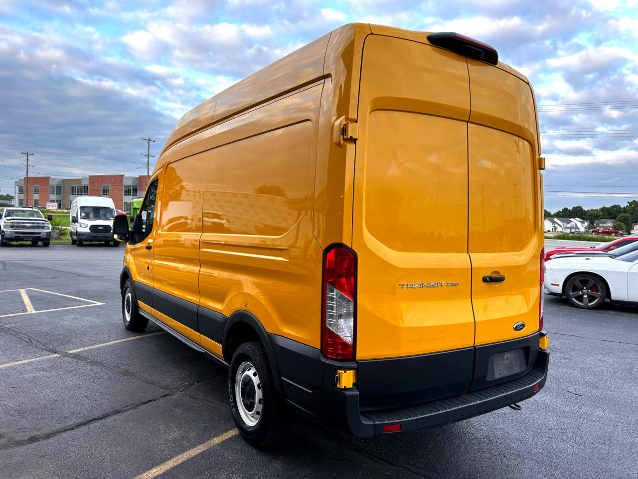 Used 2021 Ford Transit 250 148 High Roof w/ Load Area Protection Package image 5