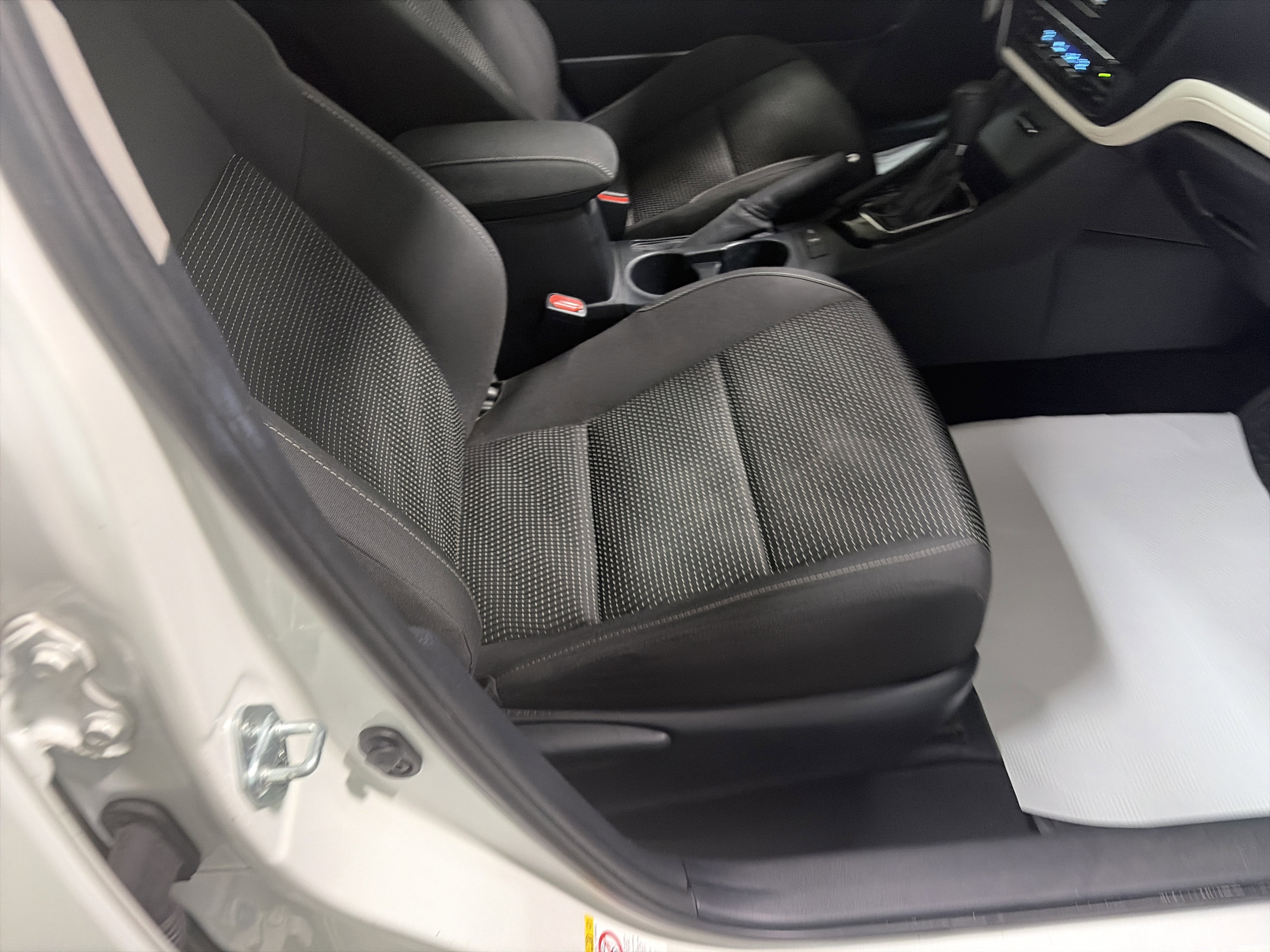 Used 2018 Toyota Corolla iM w/ All-Weather Mat Package image 30