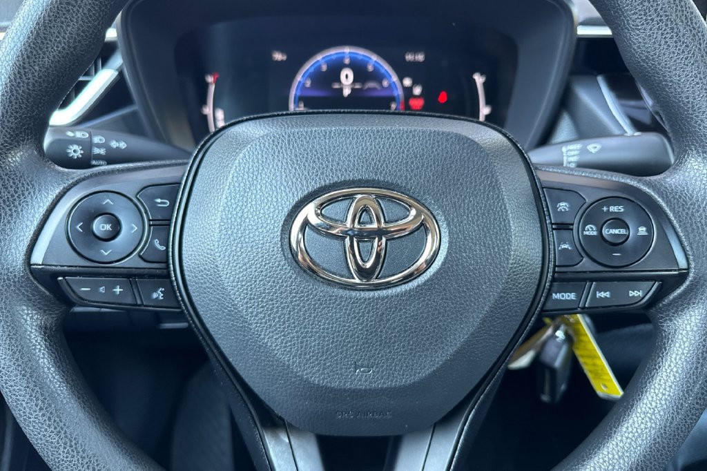 Certified 2026 Toyota Corolla LE FWD image 20