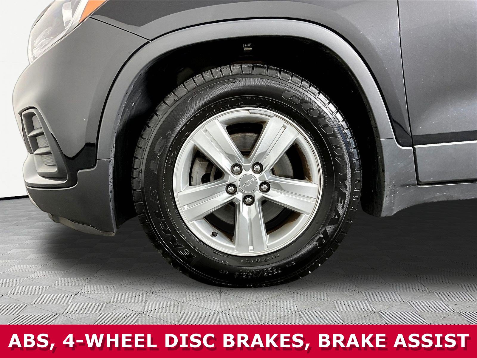 Used 2019 Chevrolet Trax LT FWD image 31