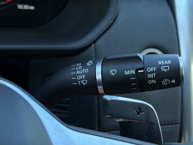 Used 2024 Land Rover Discovery S AWD/4WD image 30