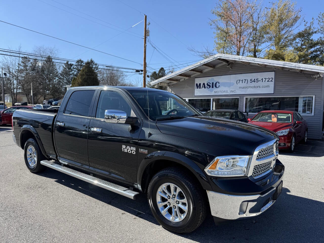 Used 2018 RAM 1500 Laramie w/ Convenience Group image 16