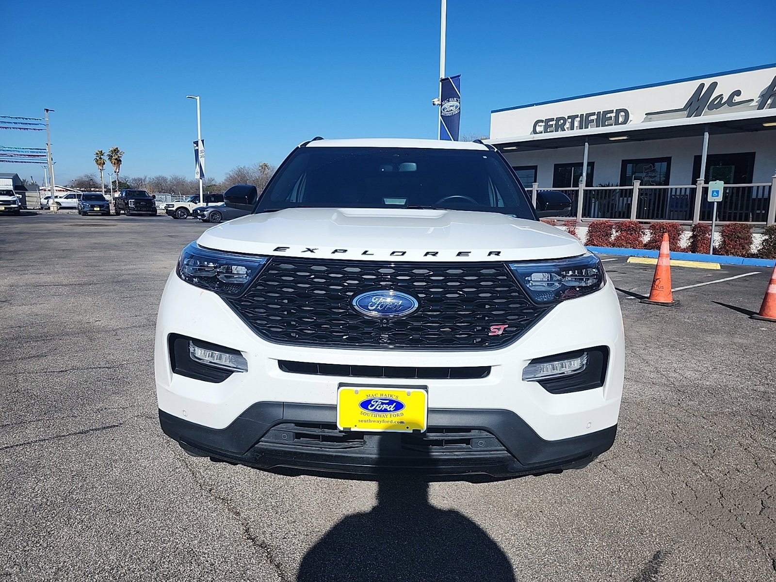 Used 2023 Ford Explorer ST w/ Equipment Group 401A image 8