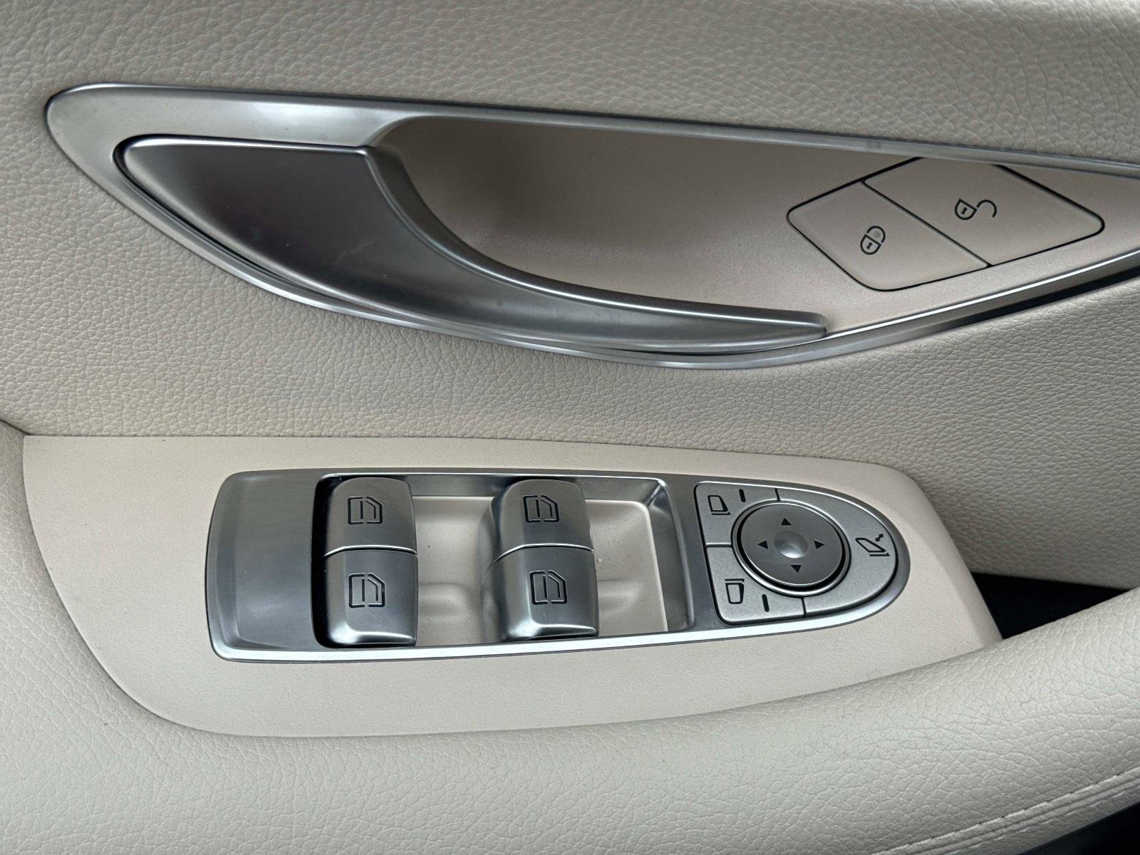 Used 2019 Mercedes-Benz E 450 Coupe image 13