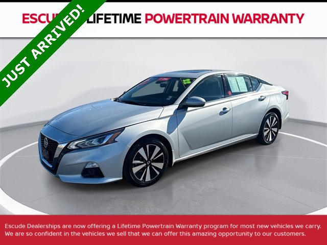 Certified 2022 Nissan Altima 2.5 SL image 1