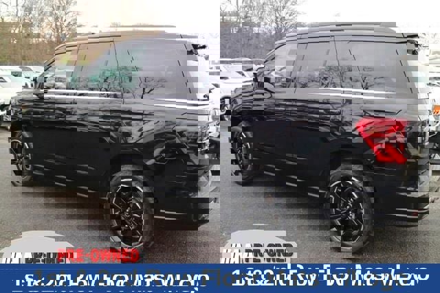 Used 2022 Ford Expedition Limited image 34