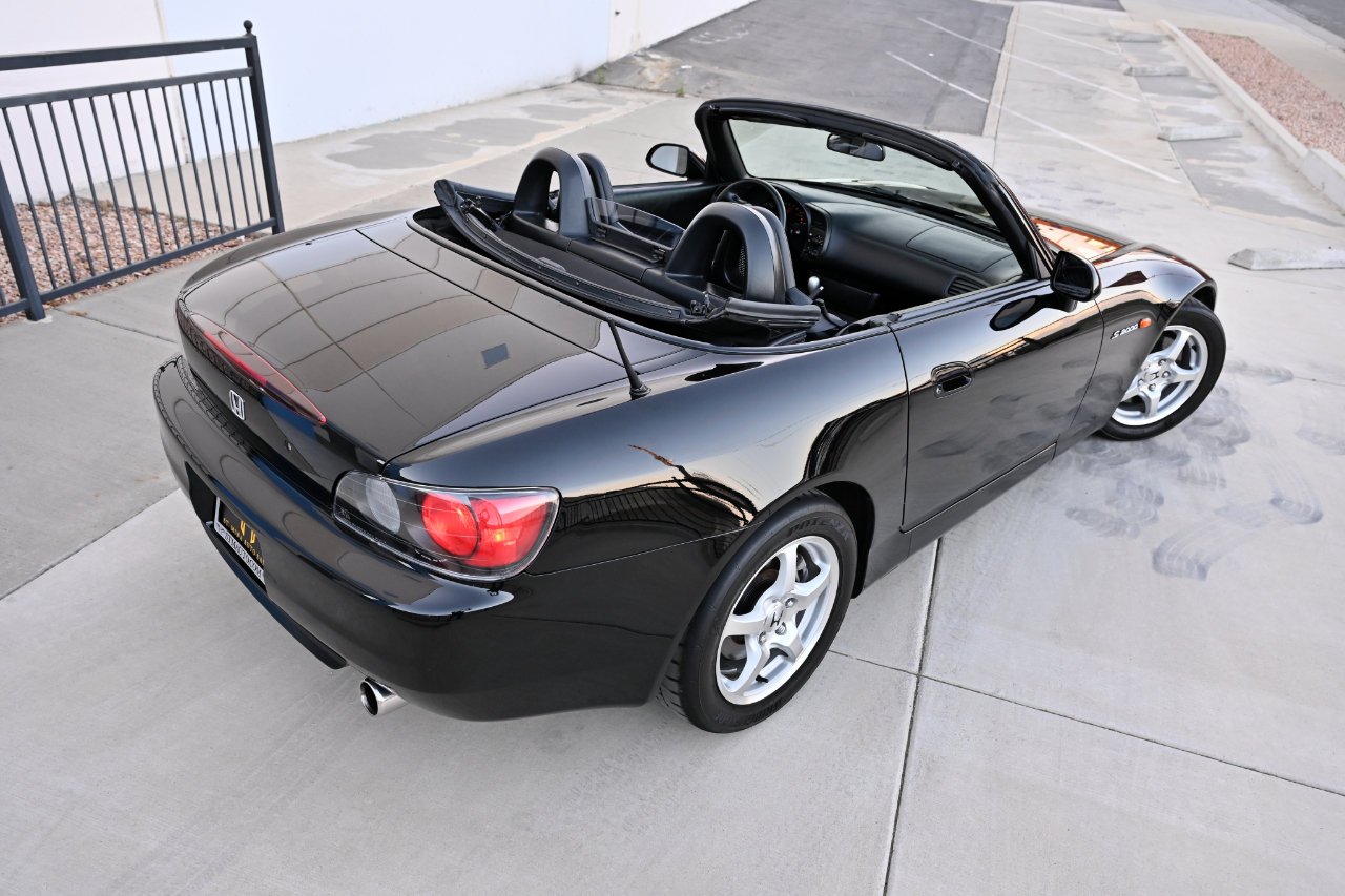 Used 2001 Honda S2000 image 17