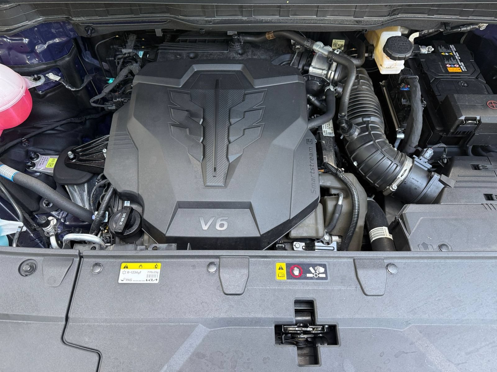 Used 2026 Kia Carnival FWD image 33