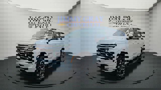 New 2026 Chevrolet Suburban LT w/ Comfort Package image 1