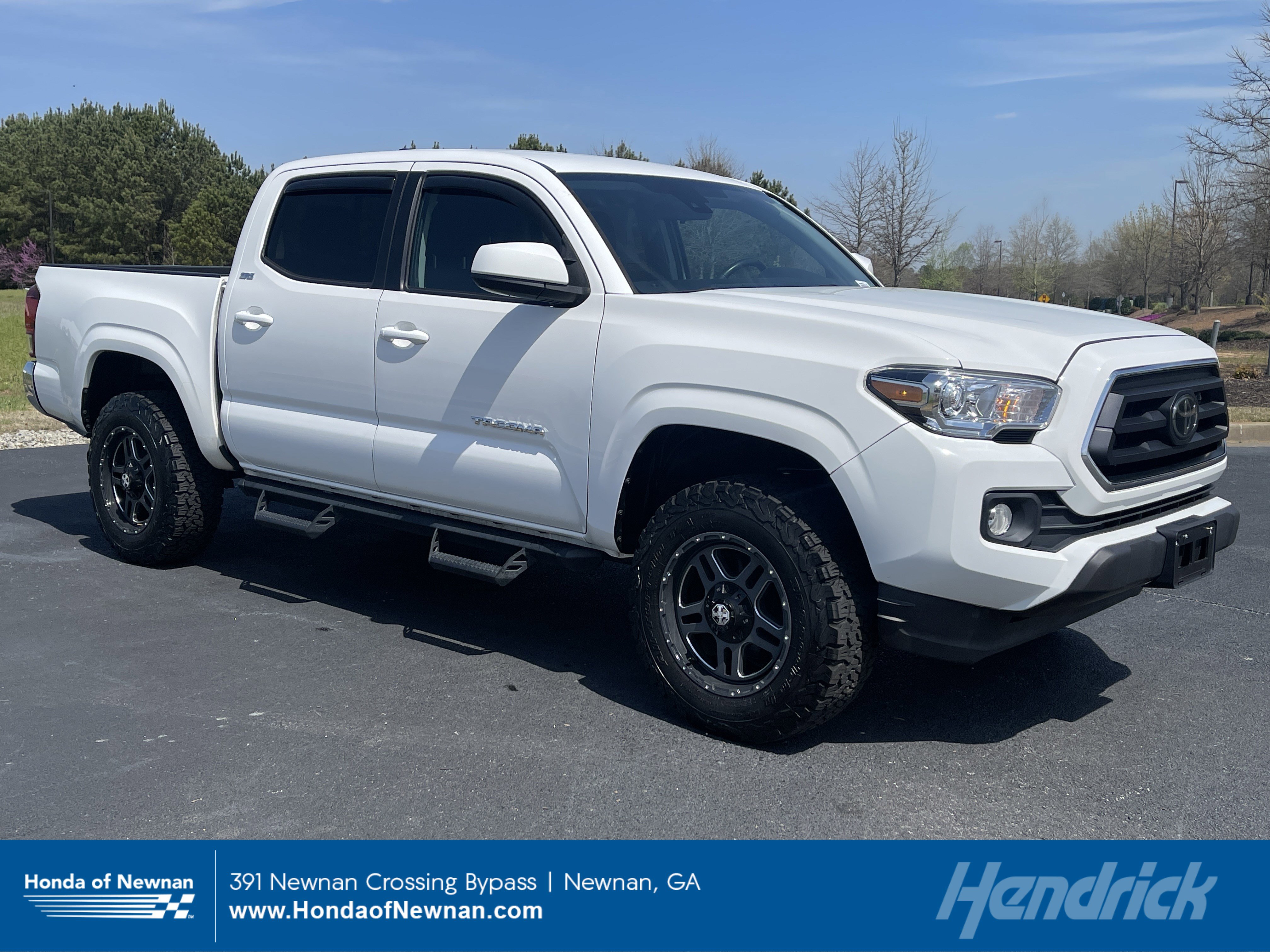 Used 2022 Toyota Tacoma SR5 image 1