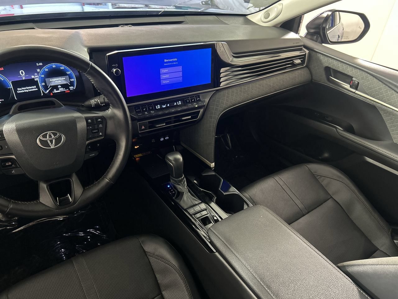 Used 2025 Toyota Camry XLE w/ Premium Plus Package FWD image 24