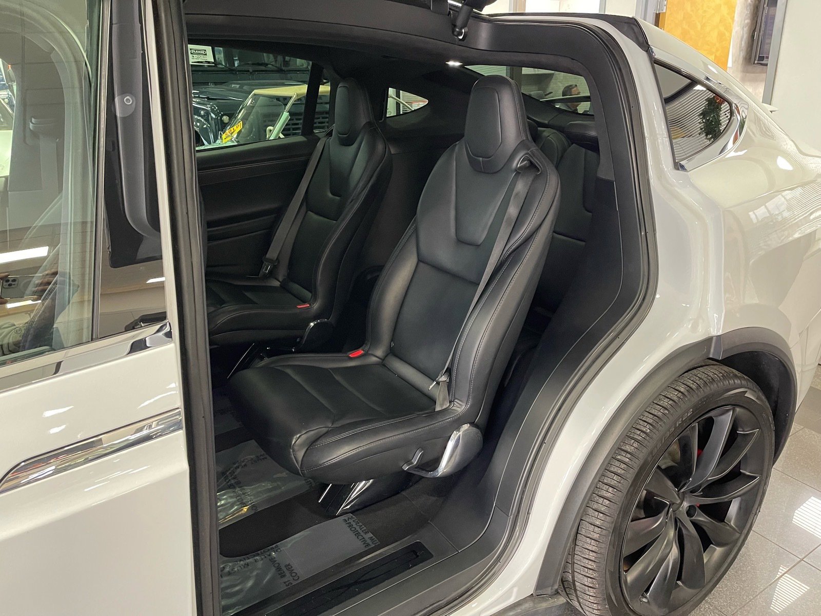 Used 2021 Tesla Model X Performance image 32