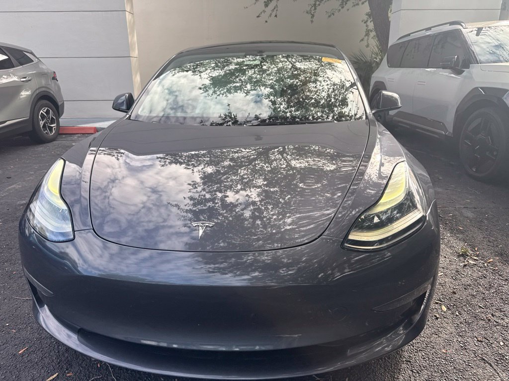 Used 2023 Tesla Model 3 Standard Range RWD image 2