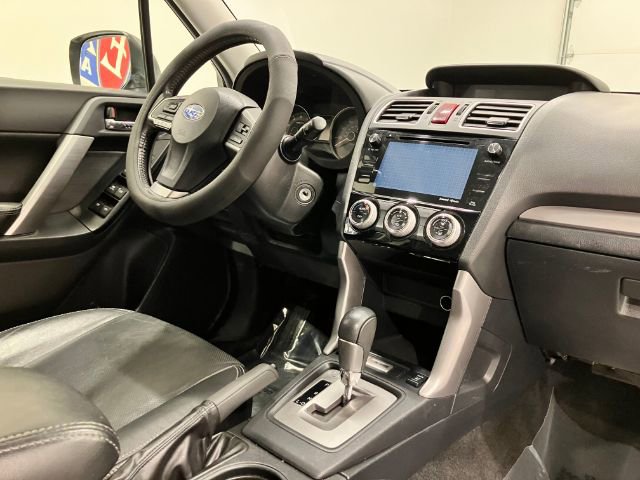 Used 2016 Subaru Forester 2.5i Limited w/ Popular Package #2 image 36