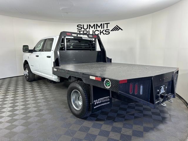 Used 2024 RAM 3500 SLT w/ Quick Order Package 2YG SLT AWD/4WD image 3
