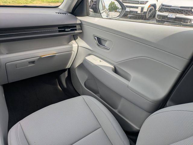 New 2026 Hyundai Kona SEL Premium AWD/4WD image 16