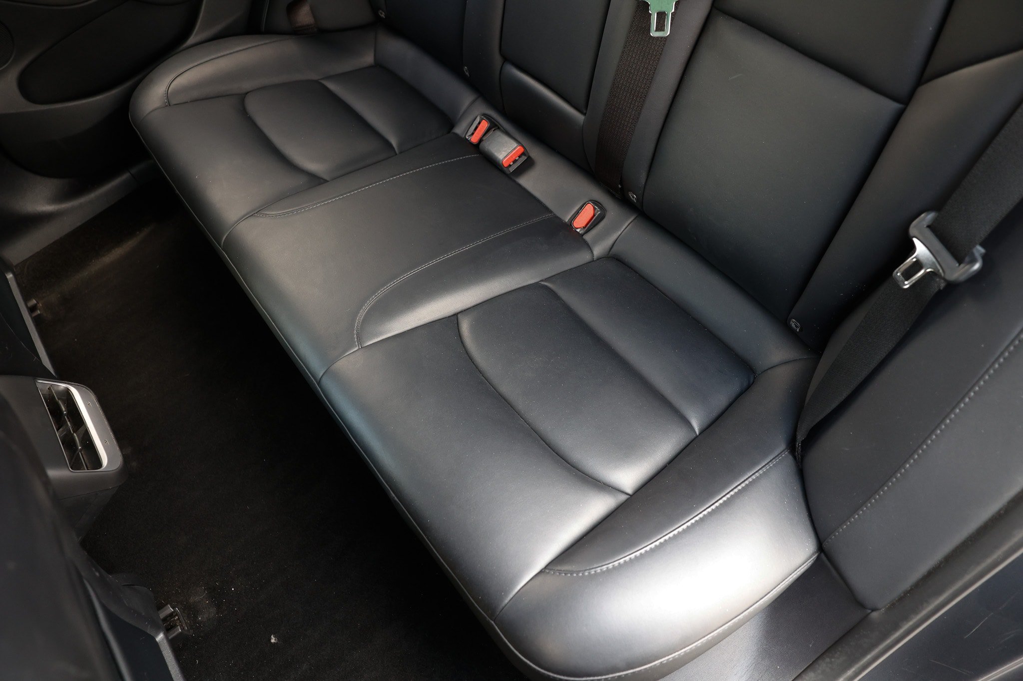 Used 2023 Tesla Model 3 Standard Range RWD image 15