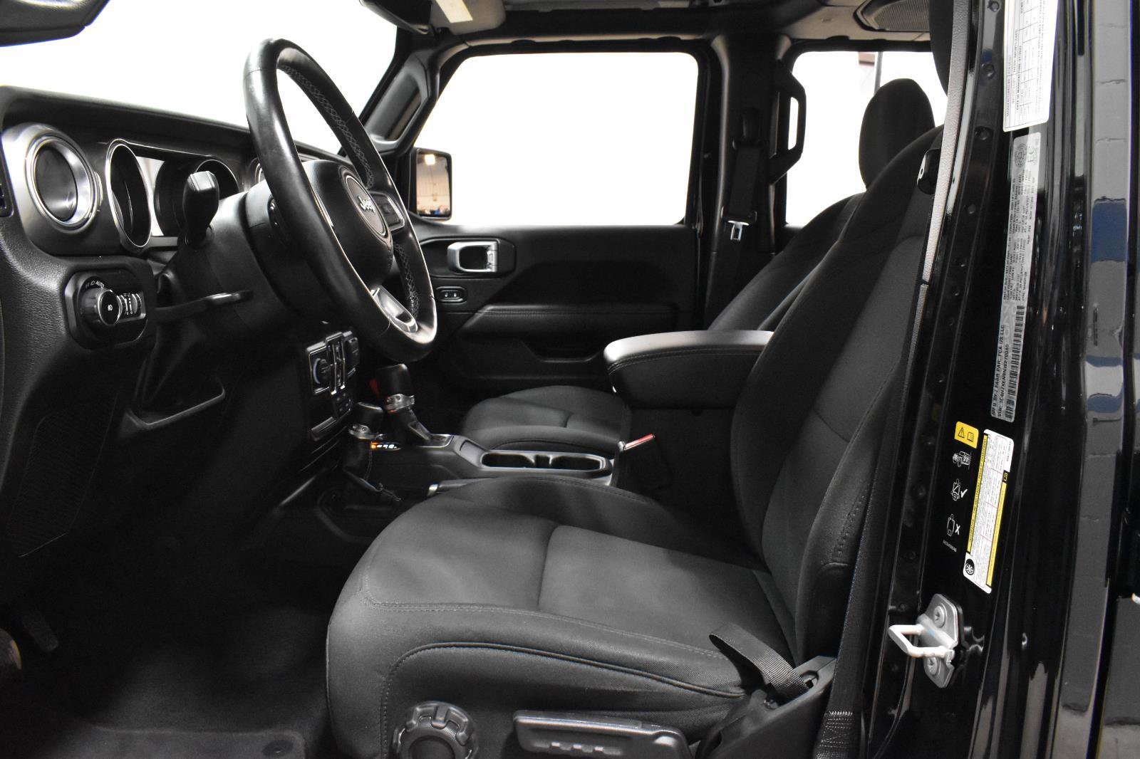 Used 2022 Jeep Wrangler Unlimited Sahara w/ LED Lighting Group image 3