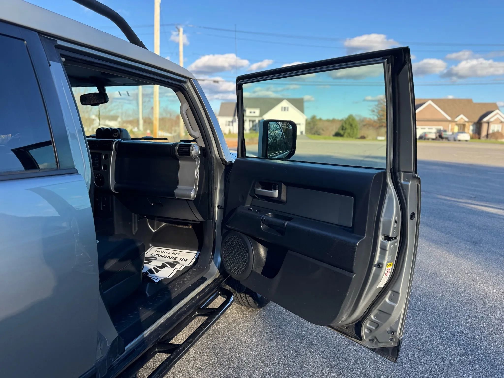 Used 2010 Toyota FJ Cruiser 4WD image 17