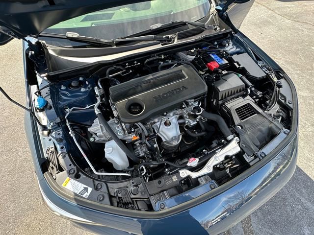 Used 2025 Honda Civic Sport image 31