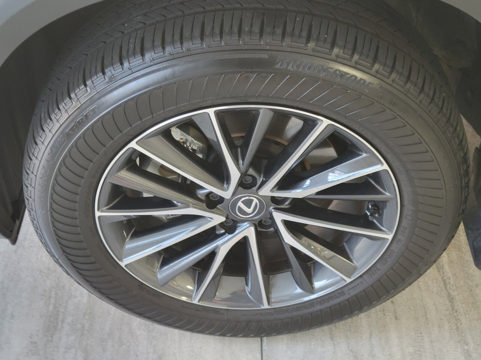 Certified 2025 Lexus NX 250 FWD image 9