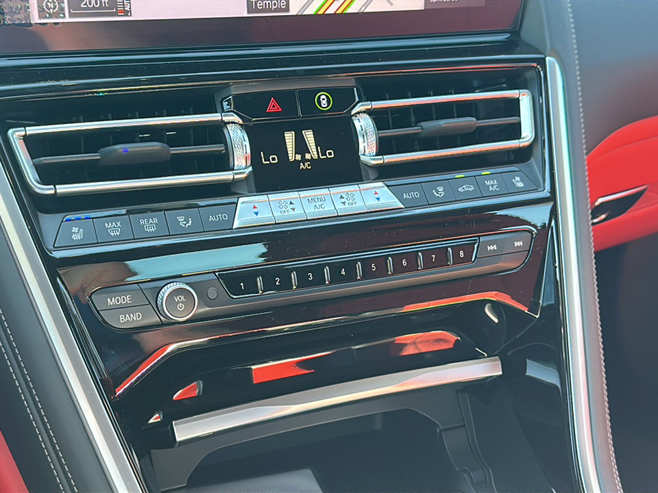 New 2026 BMW 840i i Convertible image 27