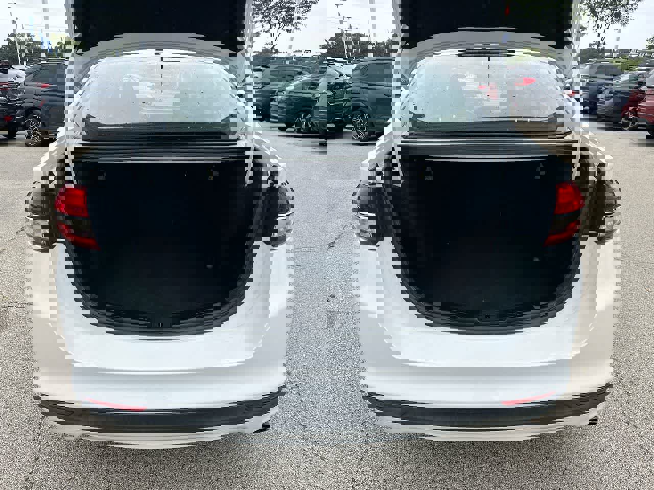 Used 2018 Ford Fusion SE image 35