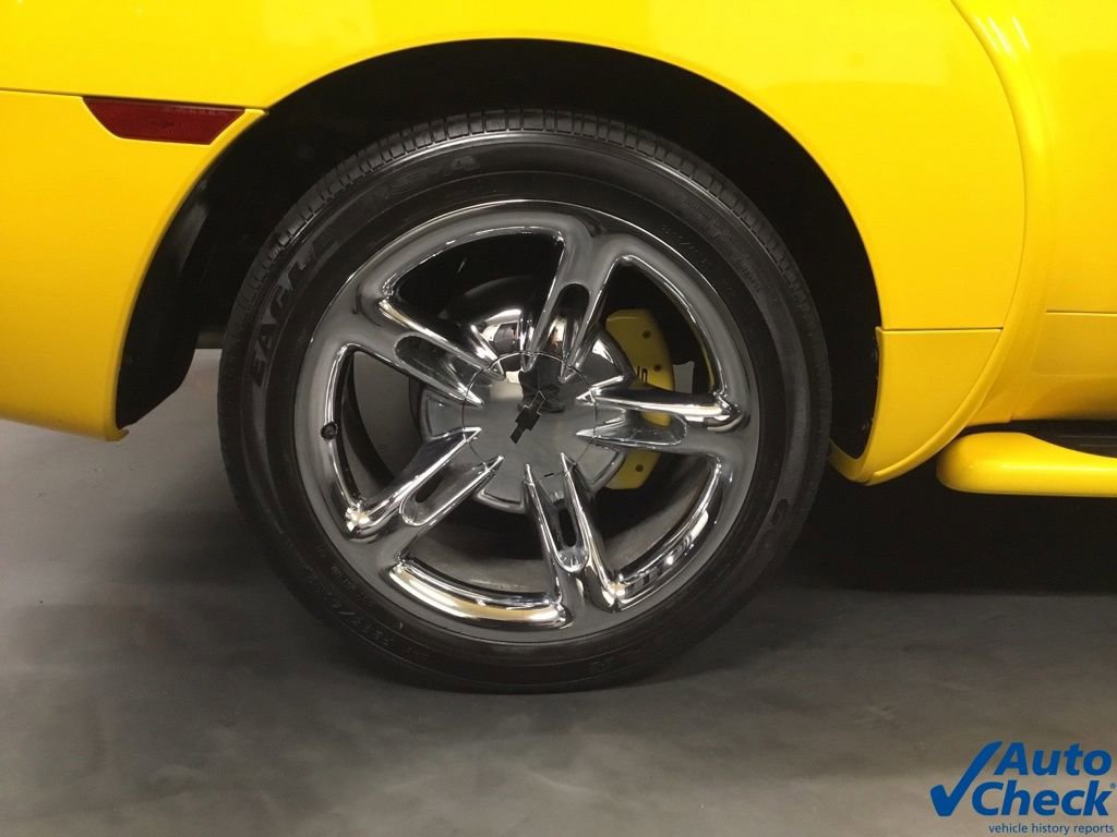 Used 2003 Chevrolet SSR w/ Preferred Equipment Group RWD image 29