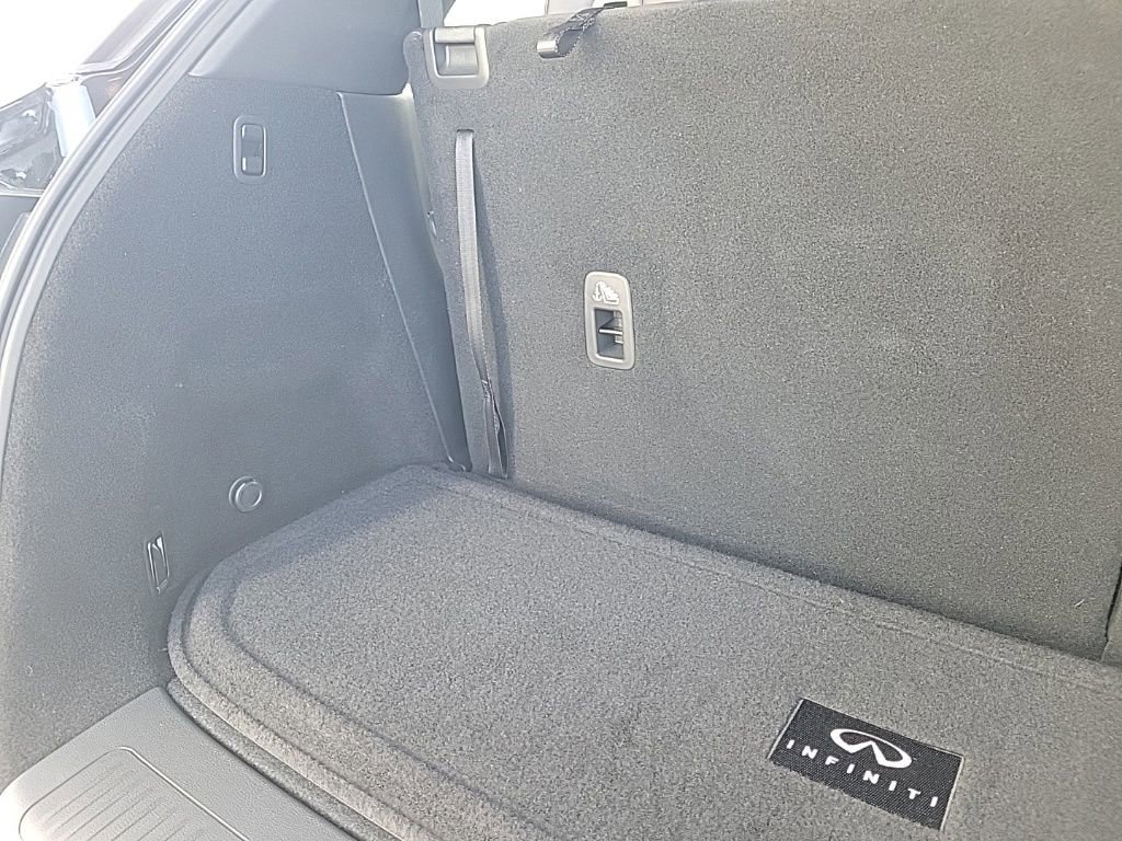 Certified 2026 INFINITI QX60 Sport w/ Dark Cargo Package image 37