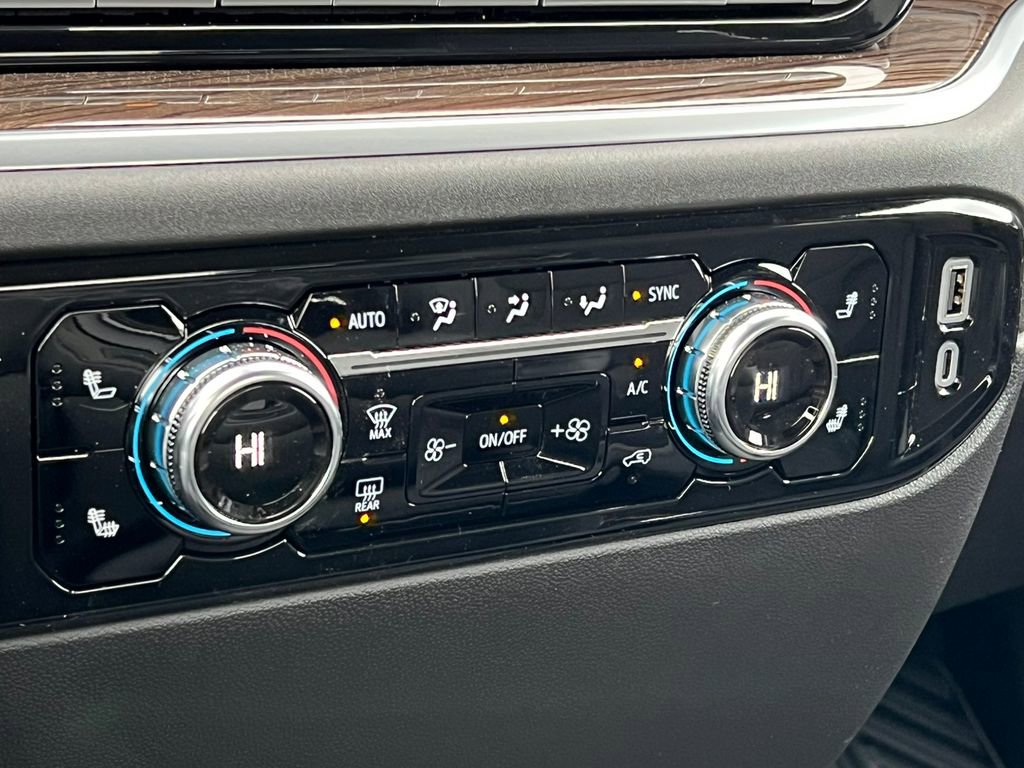 New 2026 GMC Sierra 1500 Elevation image 27