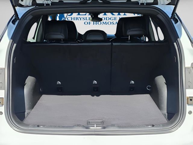 Certified 2024 Jeep Compass Latitude image 37