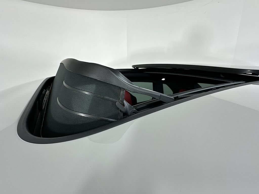 New 2026 Porsche Macan AWD/4WD image 14