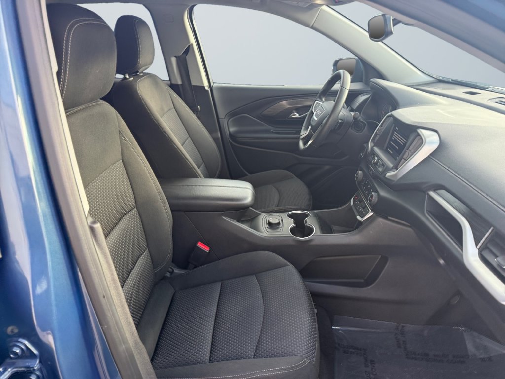 Used 2024 GMC Terrain SLE AWD/4WD image 15