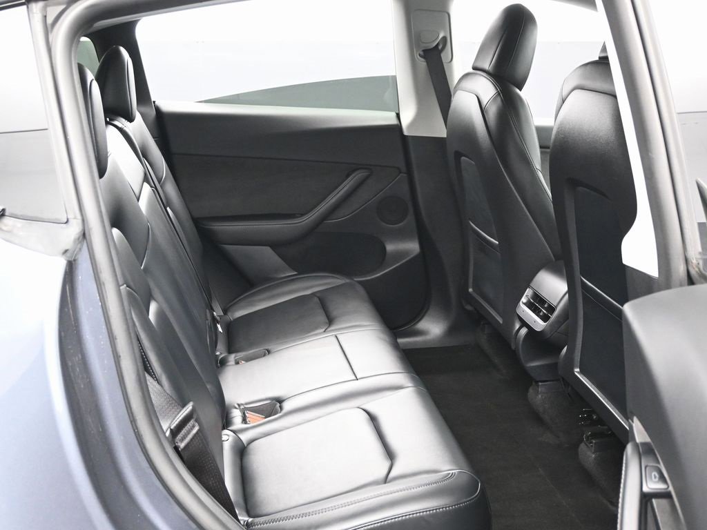 Used 2022 Tesla Model Y Performance image 37
