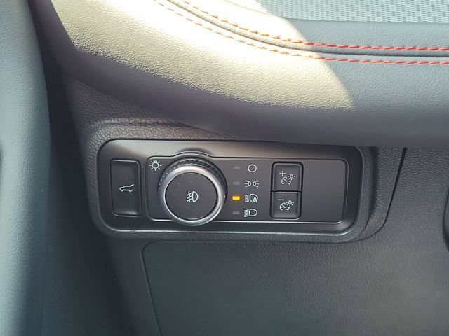 Used 2026 Ford Explorer ST-Line w/ ST-Line Street Pack RWD image 13