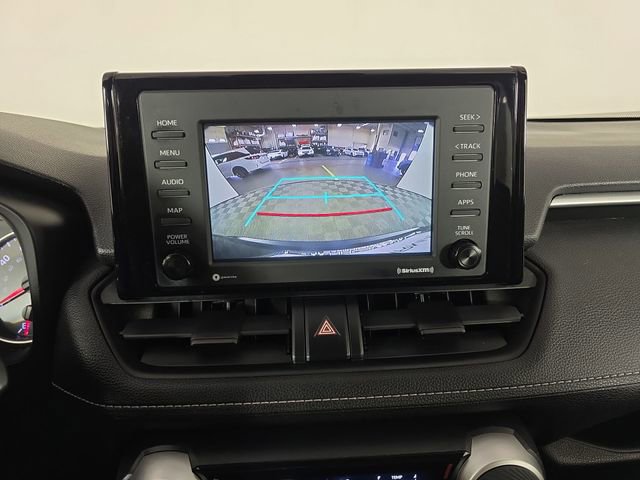 Used 2021 Toyota RAV4 LE AWD/4WD image 22
