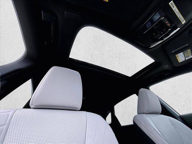 Used 2026 Lexus RX 350 Premium Plus w/ Accessory Package (Z1) image 17