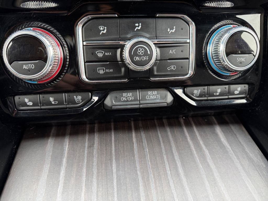 Used 2022 GMC Yukon Denali image 20