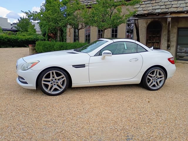 Used 2015 Mercedes-Benz SLK 250 image 56