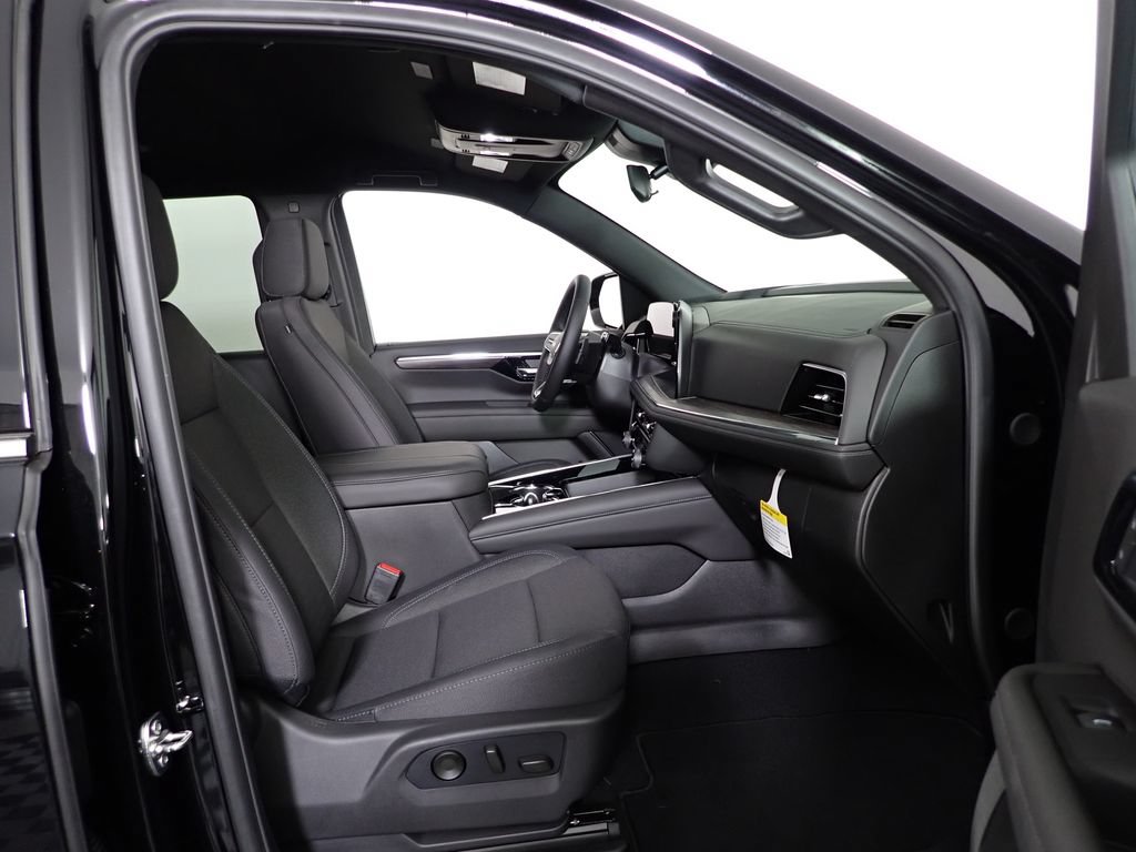 New 2026 Chevrolet Tahoe LS w/ LS Custom Edition AWD/4WD image 38