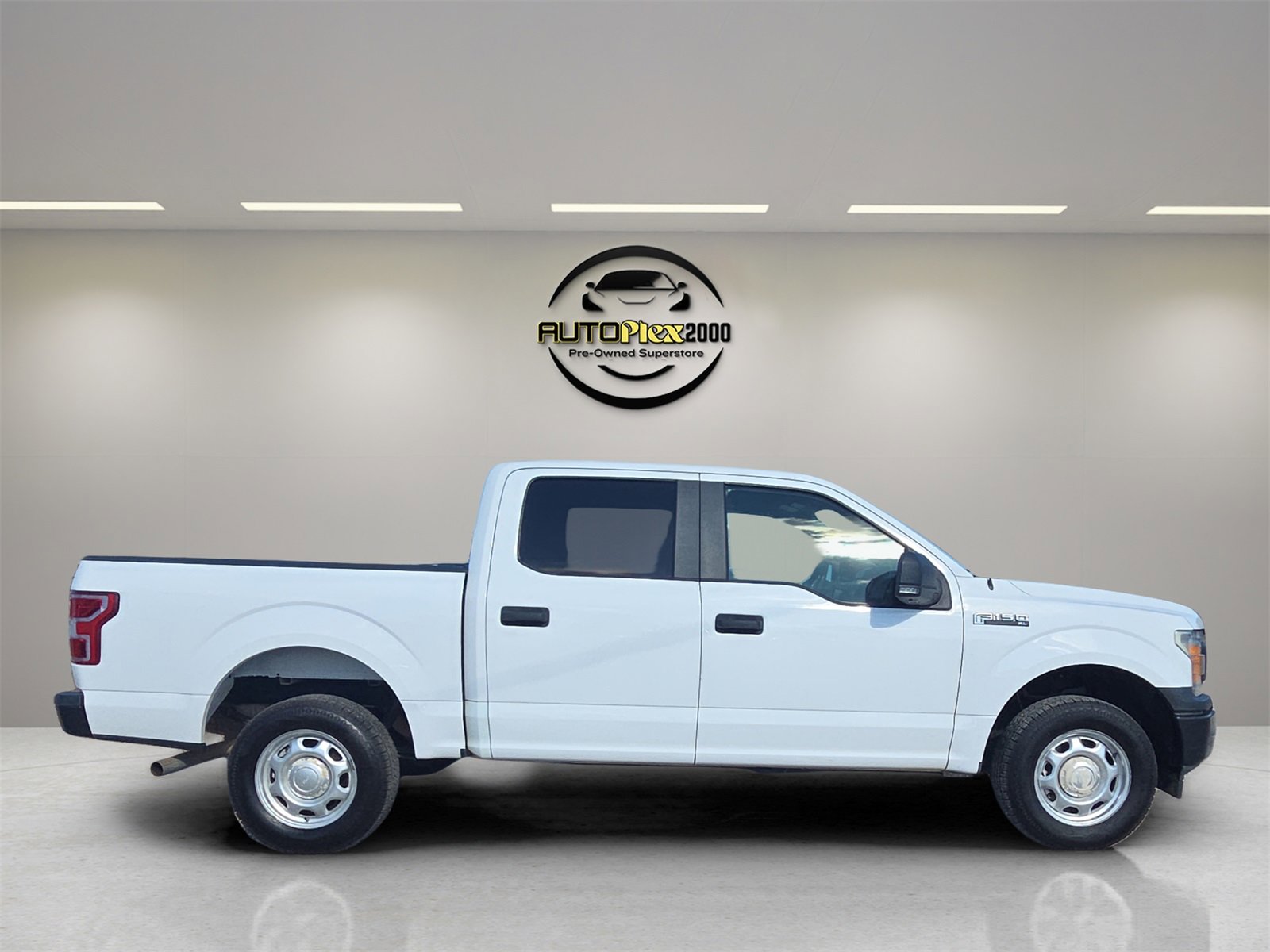 Used 2019 Ford F150 XL w/ Equipment Group 101A Mid image 8