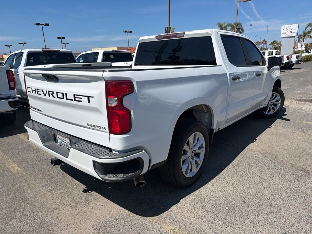 Used 2020 Chevrolet Silverado 1500 Custom w/ Custom Value Package image 4