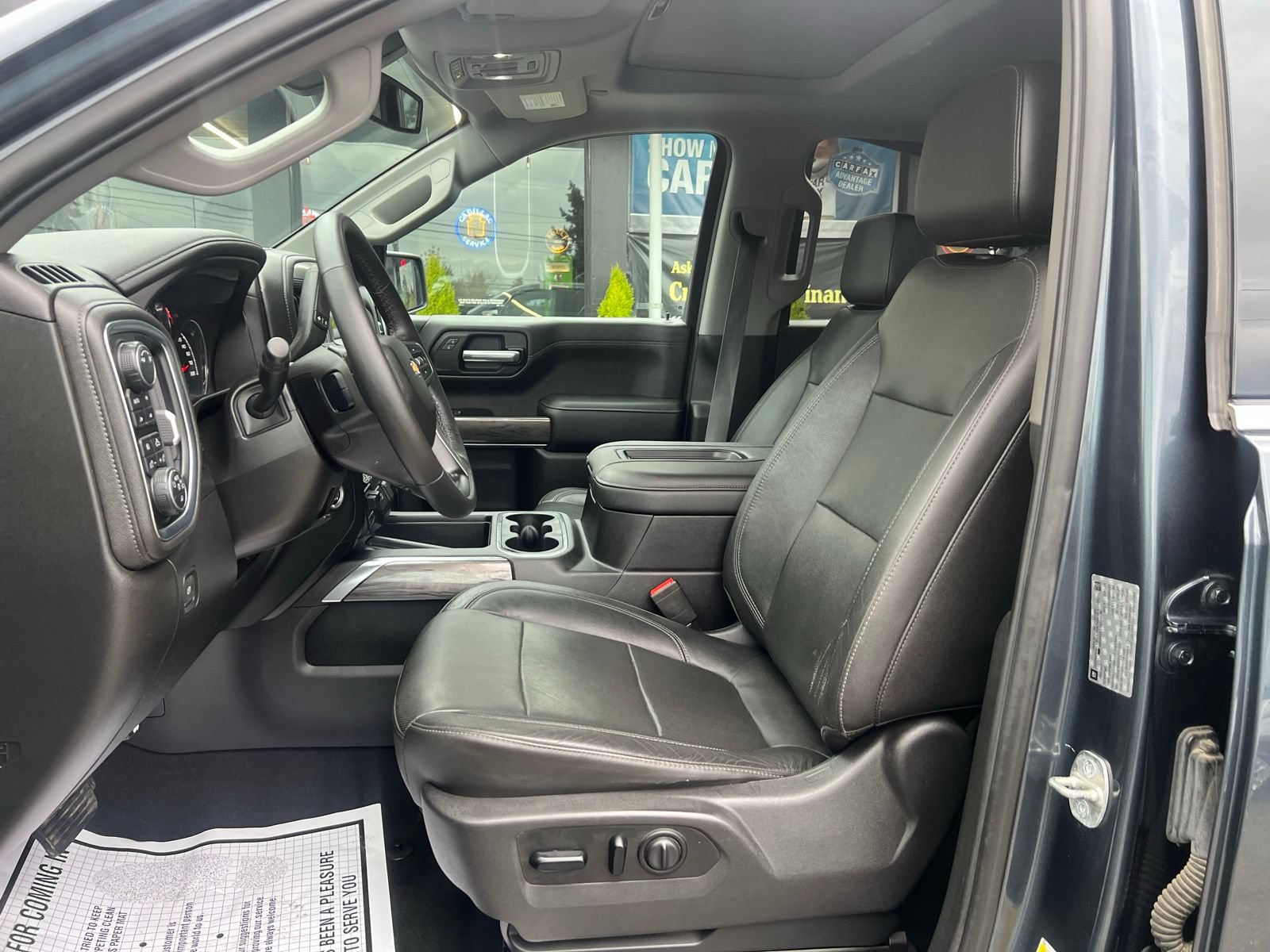 Used 2019 Chevrolet Silverado 1500 LTZ w/ LTZ Convenience Package AWD/4WD image 20