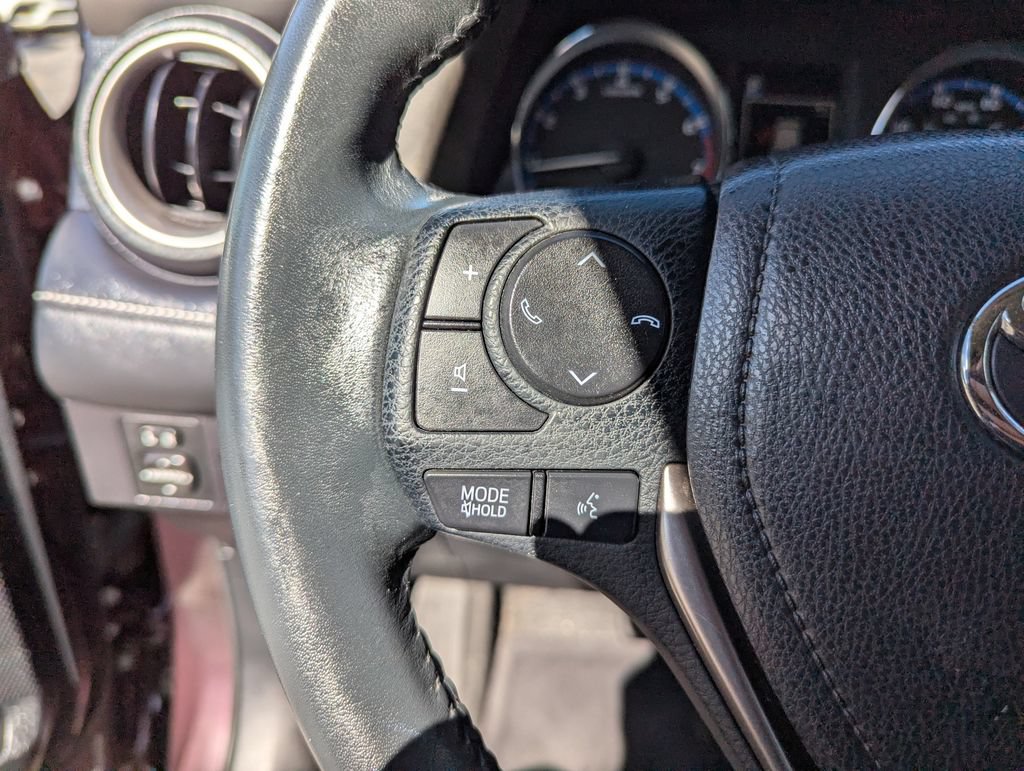 Used 2017 Toyota RAV4 Limited w/ Carpet Mat Package AWD/4WD image 17