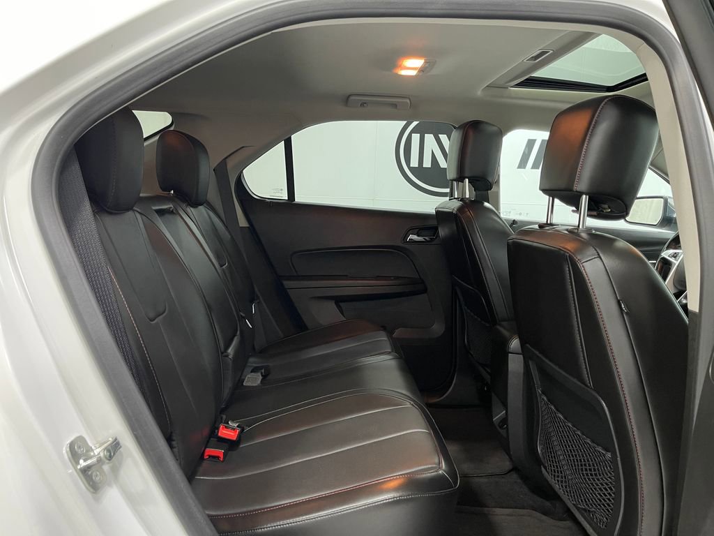 Used 2016 Chevrolet Equinox LTZ w/ Enhanced Convenience Package image 32