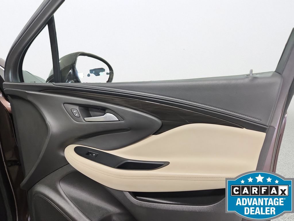 Used 2020 Buick Envision Essence FWD image 26