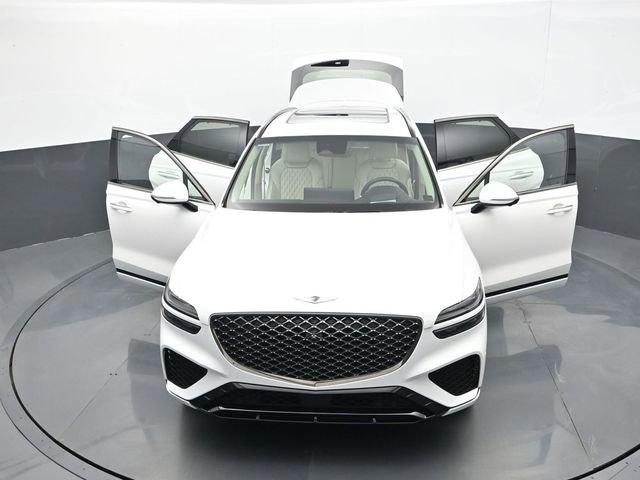 Used 2023 Genesis GV70 3.5T Sport w/ Sport Prestige Package AWD/4WD image 29