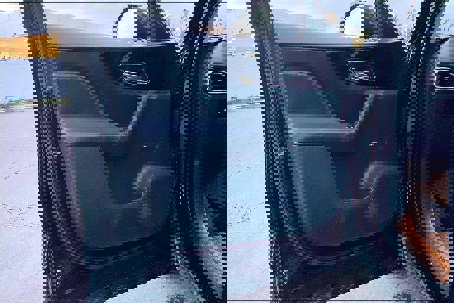 Used 2018 Jaguar F-PACE Prestige image 20