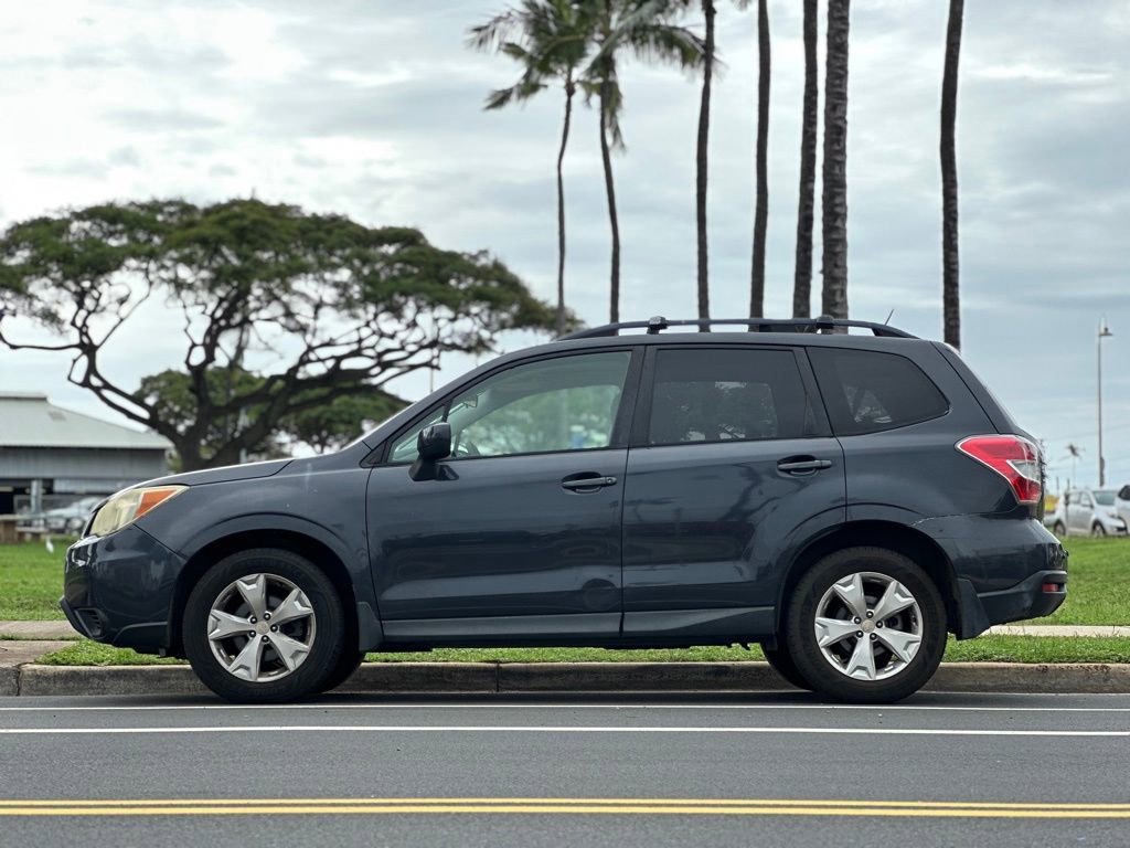 Used 2014 Subaru Forester 2.5i Premium w/ All-Weather Package image 2